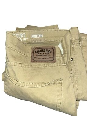 Signature by Levi Strauss Men's Khaki/Tan Pants